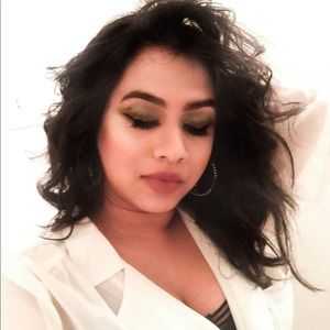 Meet your Posher, Shafinaz